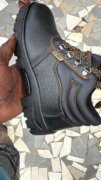 Chaussure de sécurité robuste