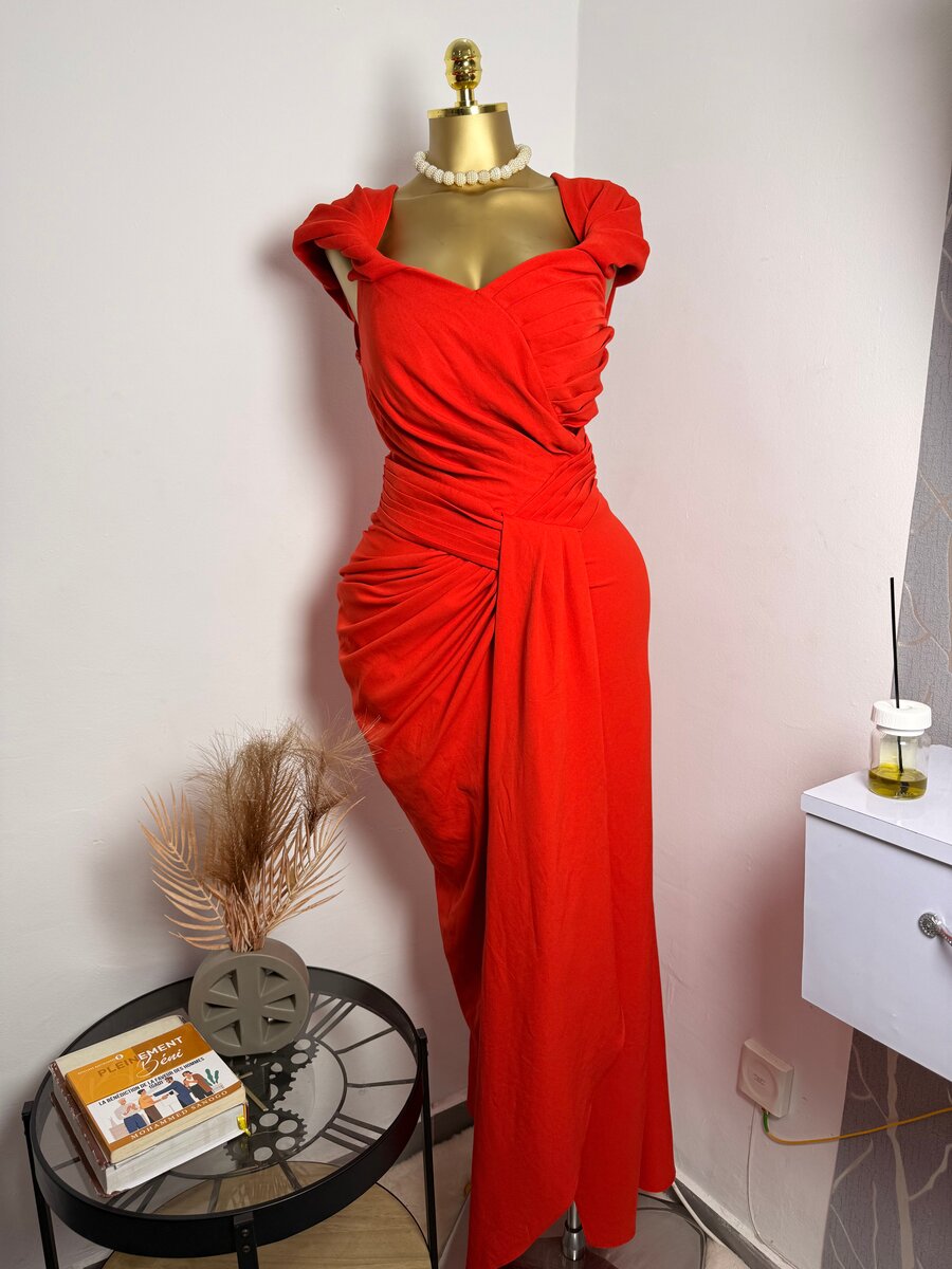 Robes élégantes de soirée