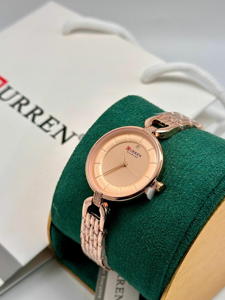 Montre élégante Curren pour femmes