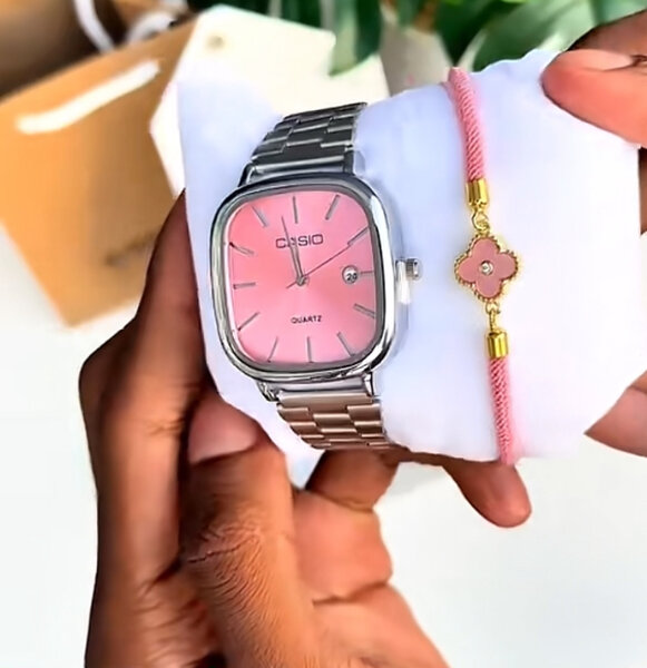 Montre Casio rose femme