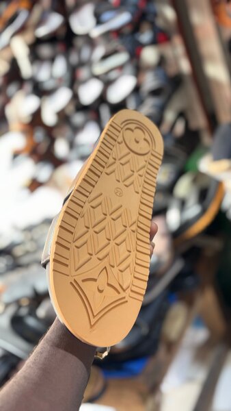 Sandales Homme Cuir Élégant