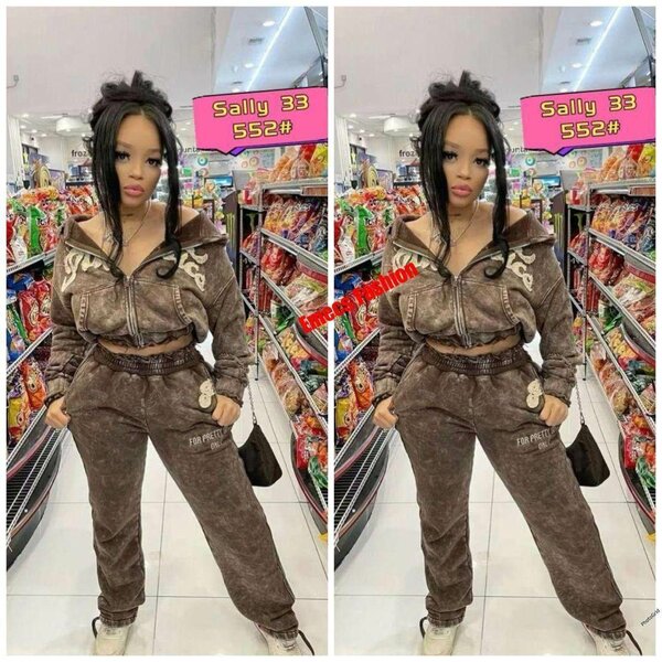 Ensemble de survêtement marron