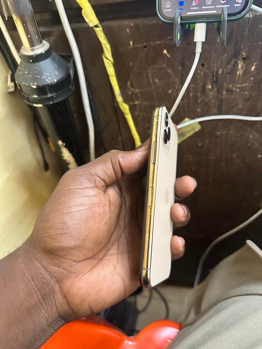 iPhone 11 Pro Blanc 64Go