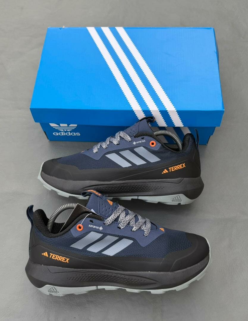 Chaussures de randonnée Adidas Terrex
