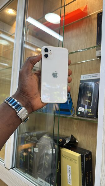 iPhone 11 simple sans id