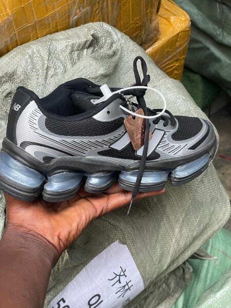 Chaussures de sport légères