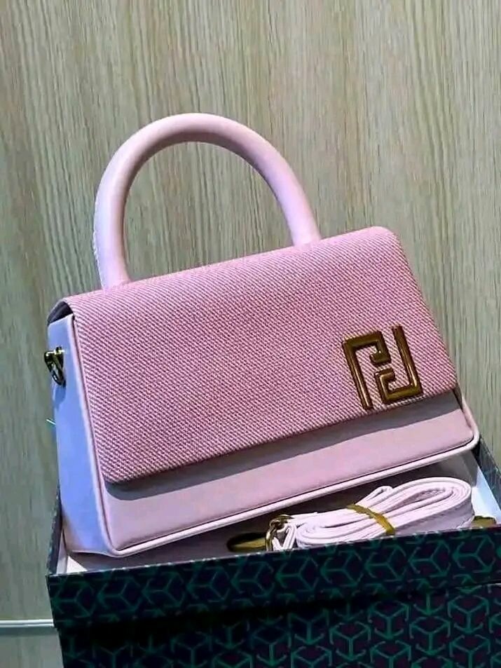 Sac à Main Élegant en Cuir