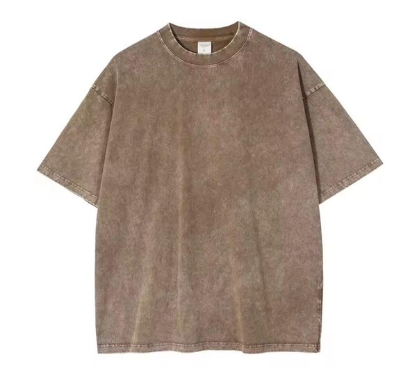 T-shirt oversize disponible