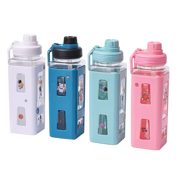 Bouteille d'Eau Kawaii 700ml