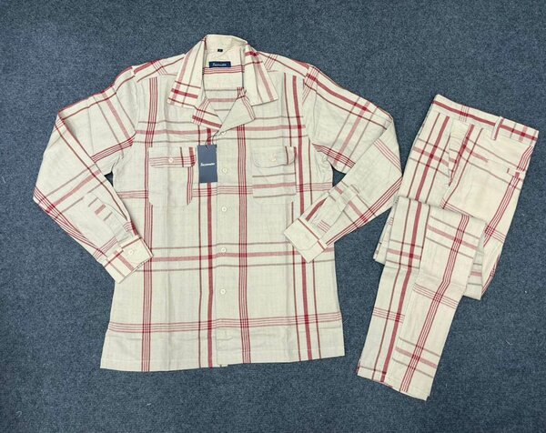 Ensemble chemise et pantalon