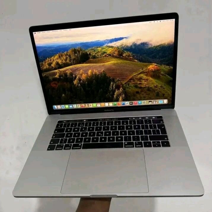 Ordinateur portable Apple MacBook