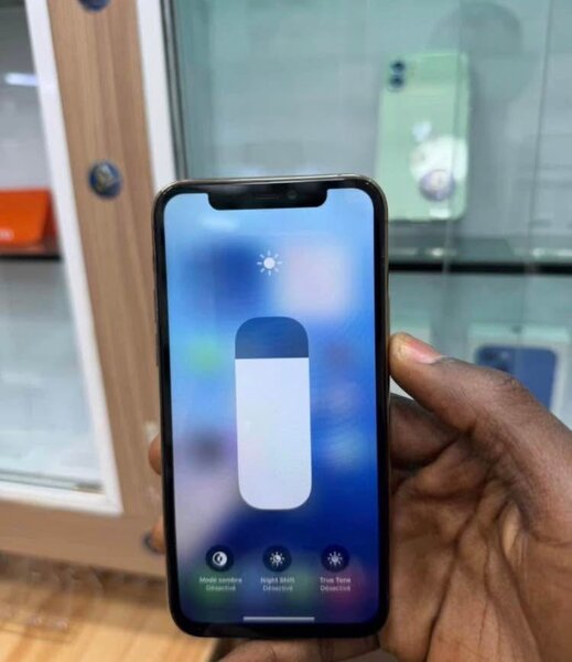 iPhone 11 128 Go Vert