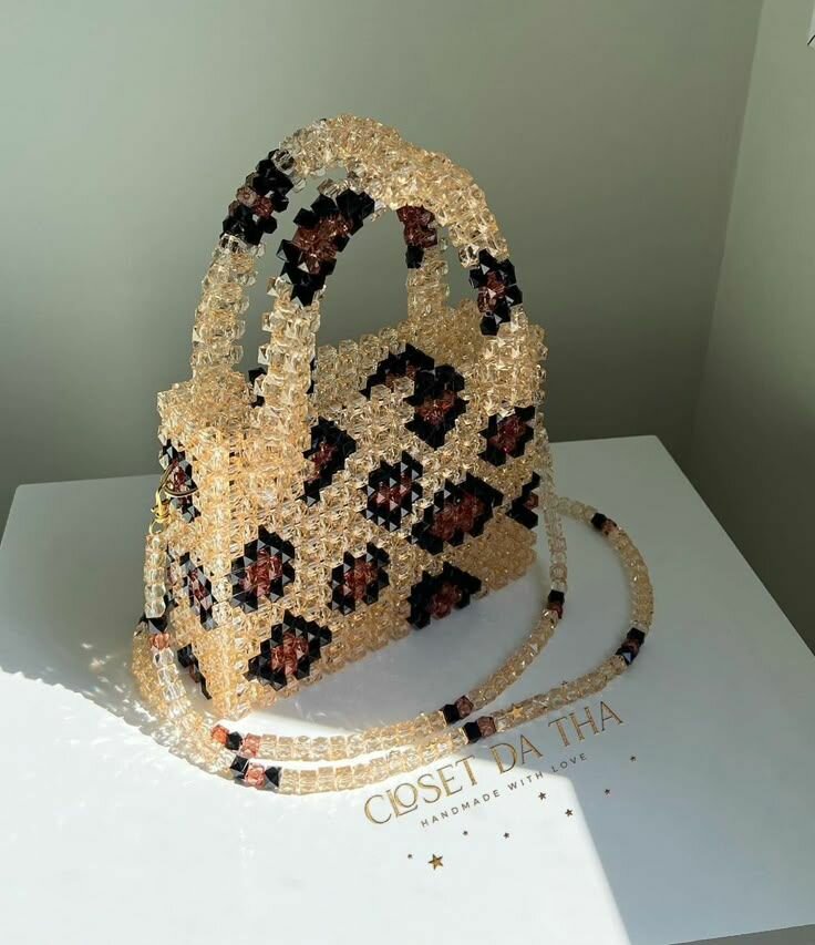 Sac à main perles chic