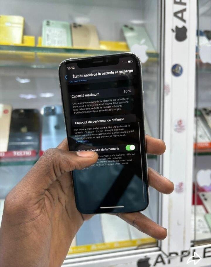 iPhone X reconditionné argent