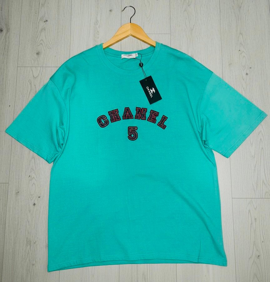 T-shirt unisexe élégante