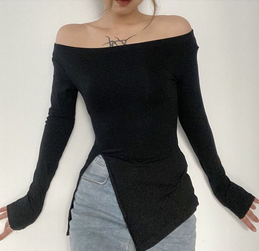 Top asymétrique noir élégant