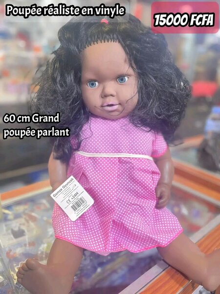 Poupée parlante 60 cm