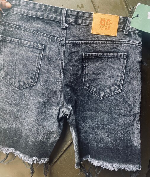 Shorts en jean délavé