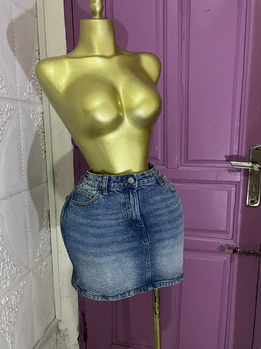 Mini-jupe en denim tendance