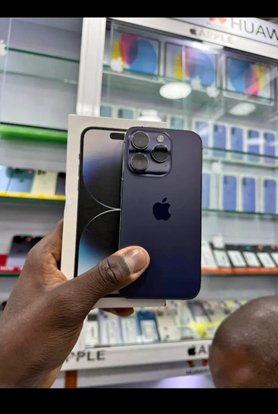 iPhone 14 Pro Max Noir