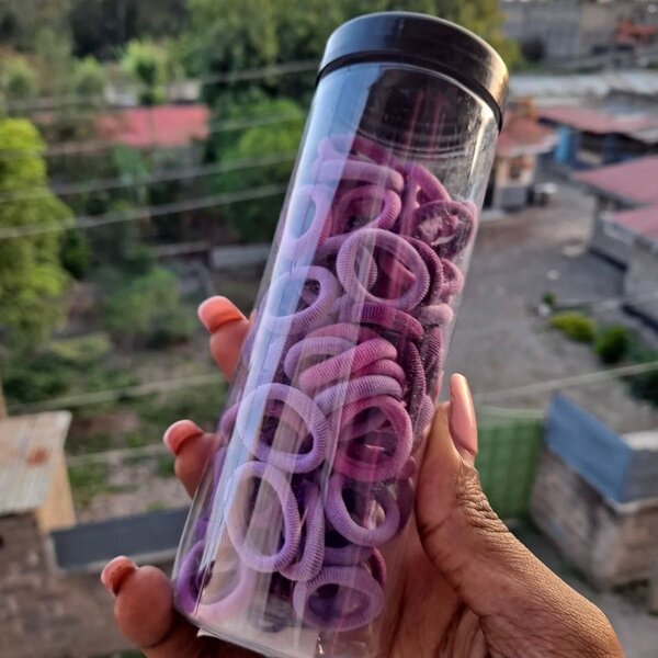 Élastiques à cheveux colorés