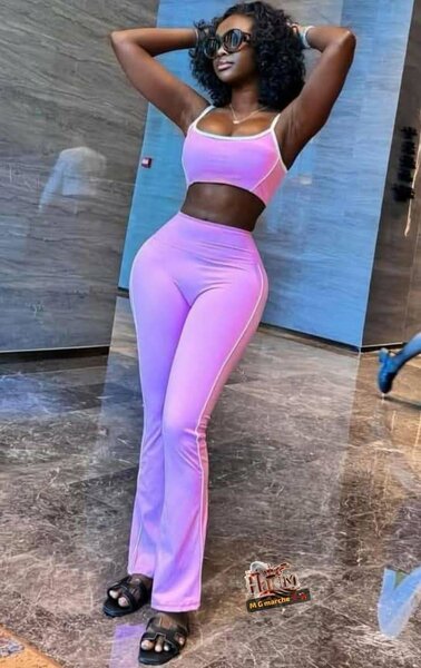 Ensemble de sport rose sexy