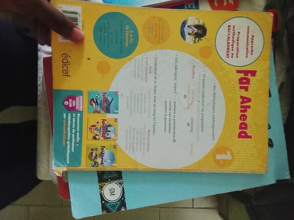 Far Ahead 1 - Livre de Cours