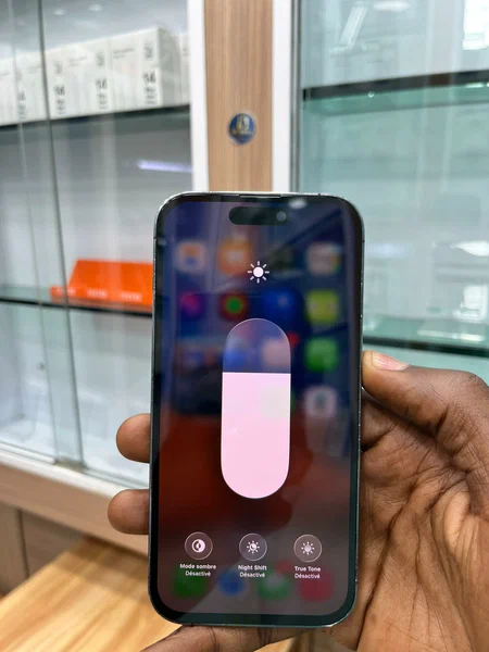 iPhone 14pro 256Go tout passe