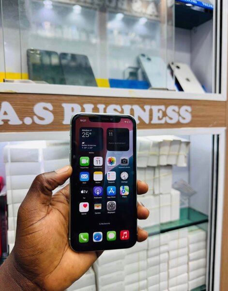 iPhone 12 128 Go Vert