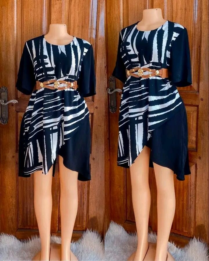 Robe élégante à motifs graphiques