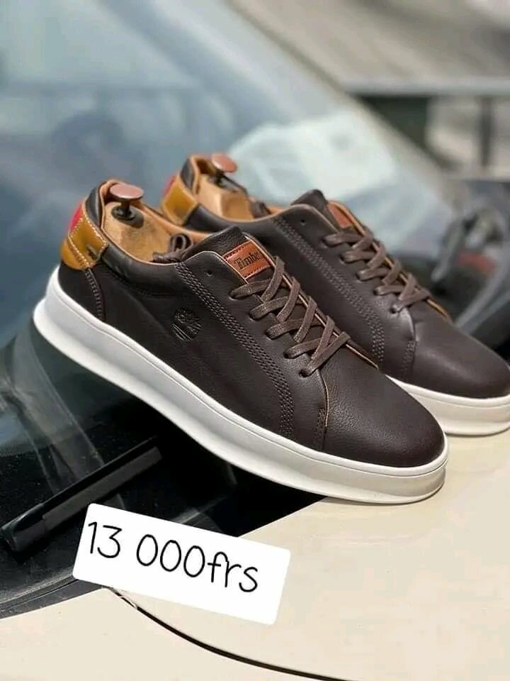 Baskets Homme en Cuir Élégantes