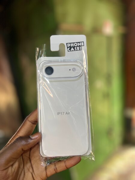 Coque iPhone 17 Air élégante