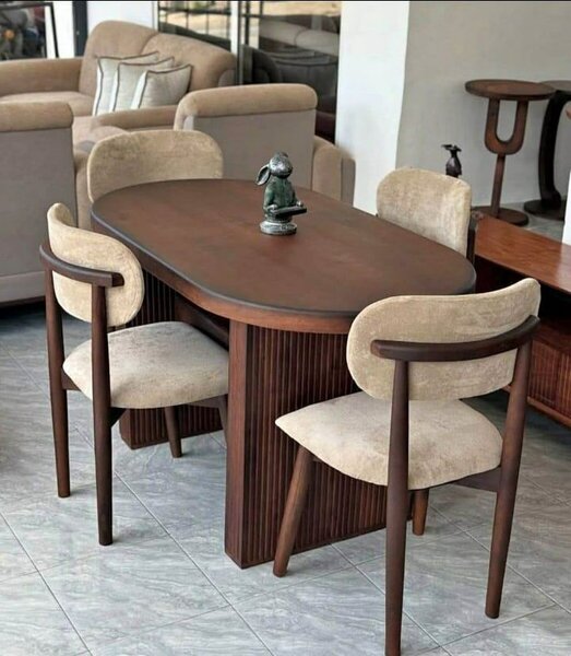 Table à manger luxe avec chaises