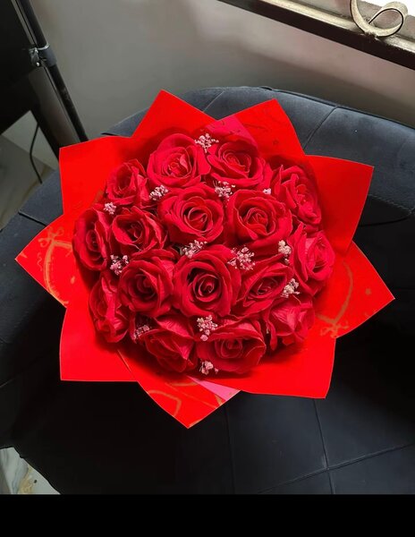 Romantic Red Rose Bouquet