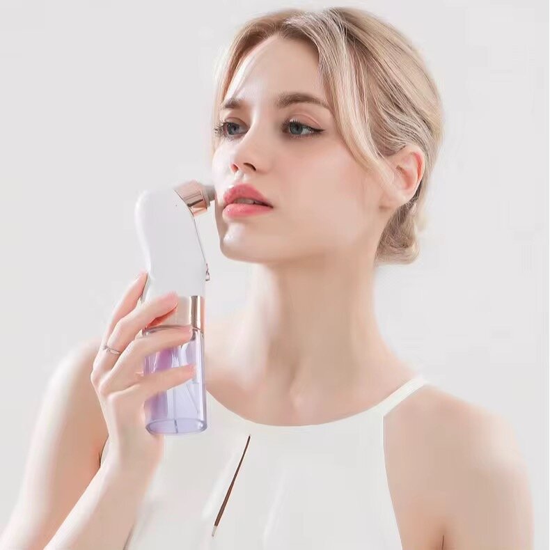 Appareil de nettoyage facial