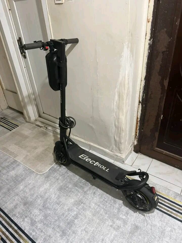 Trottinette électrique pliable