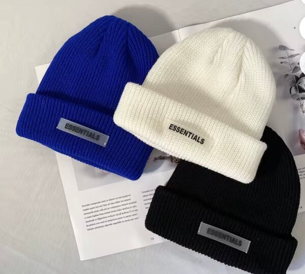 Bonnets chauds Essentials