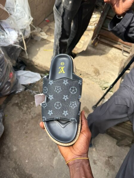 Chaussons élégants pour hommes