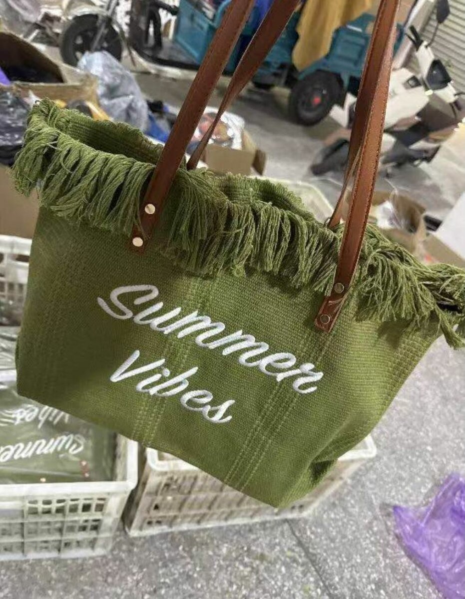 Sac cabas été en toile avec franges 'Summer Vibes'