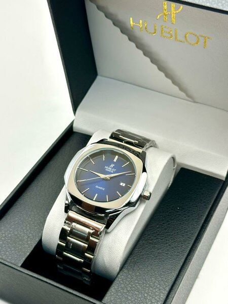 Montre Hublot Élégante Homme