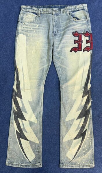 Jean déchiré et personnalisé pour homme