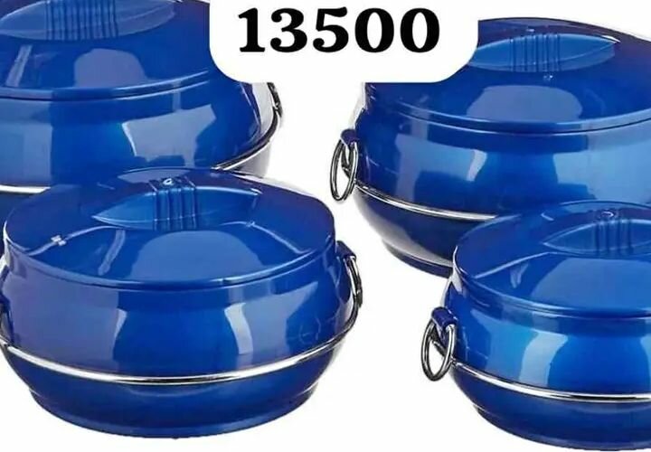 Set de bols à nourriture empilables