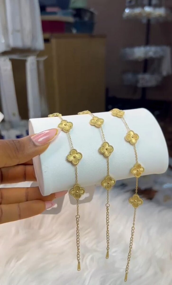 Bracelets fleur élégants