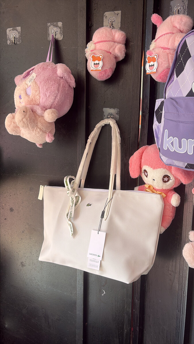 Sac à main Lacoste élégant