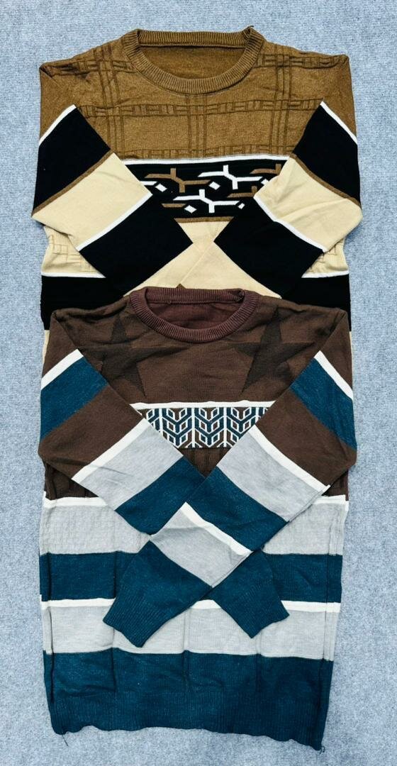 Pulls en tricot colorés