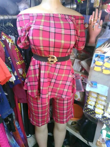 Robe à carreaux élégante