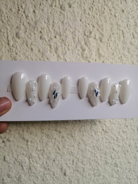 Ongles Artificiels Élégants