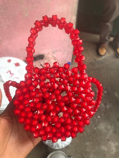 Sac bandoulière en perles