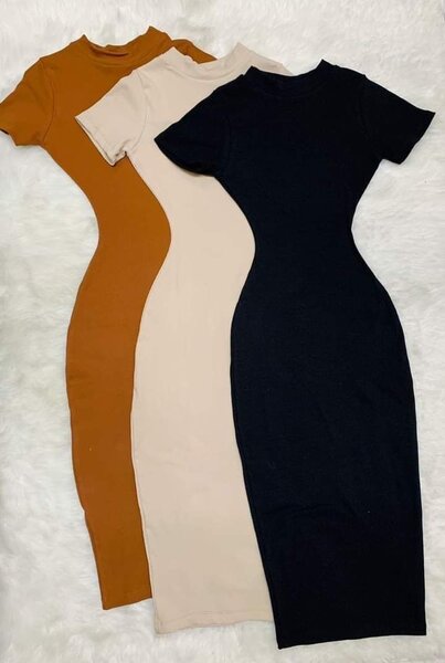 Robe moulante élégante femme
