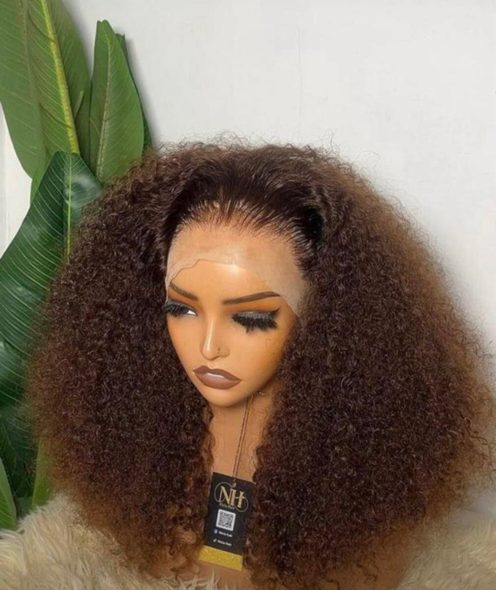 Perruque Frisée en Dentelle